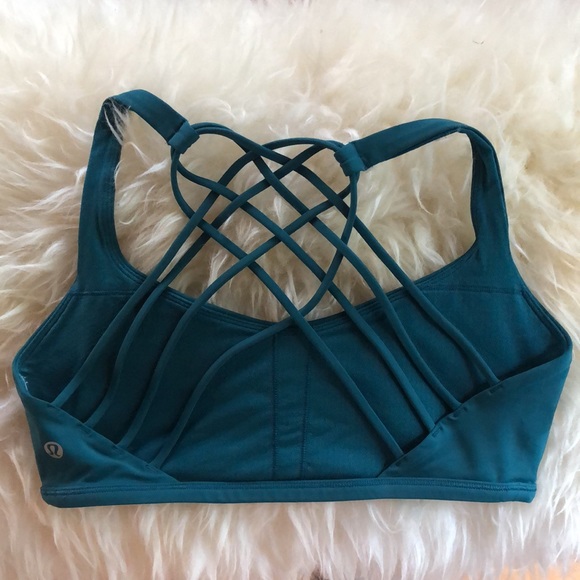 Lululemon bra - Picture 2 of 3
